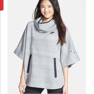 Nike Poncho